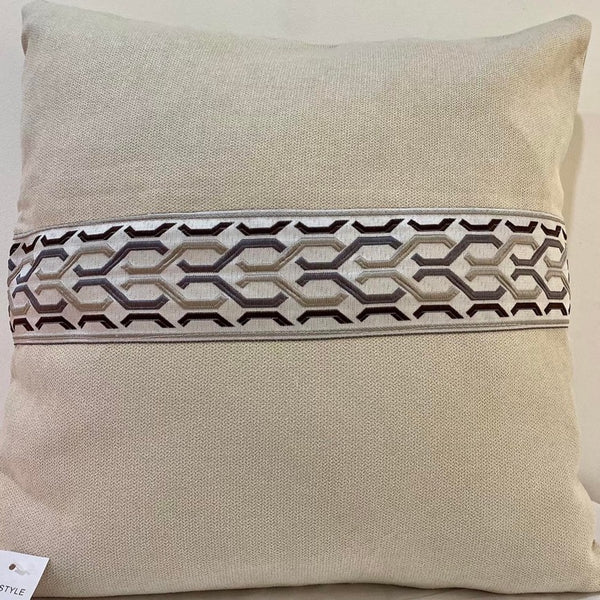 Gorgeous Throw Pillow Cases (Cream with brown color)